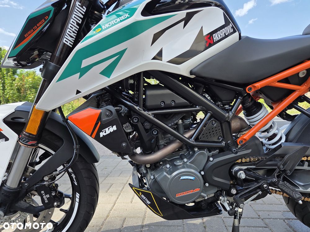 KTM Duke 125 - 26