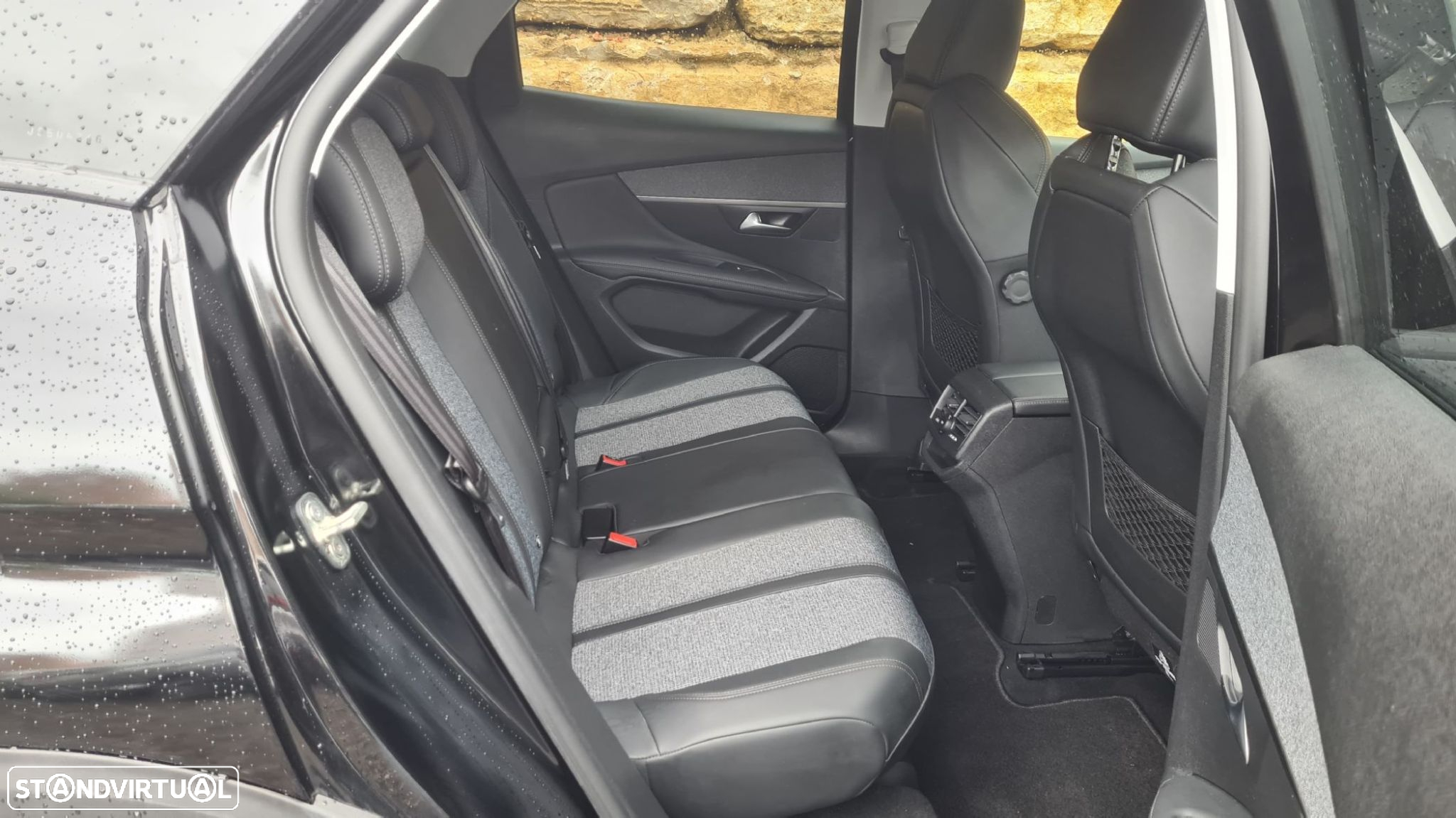 Peugeot 3008 1.5 BlueHDi Allure - 40