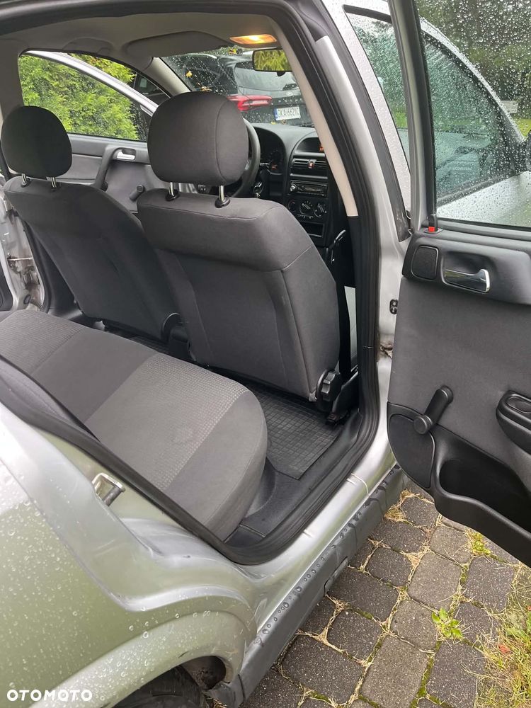 Opel Astra 1.4 Enjoy - 12