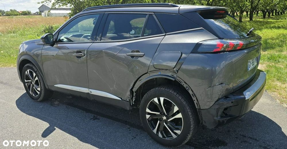 Peugeot 2008 - 5