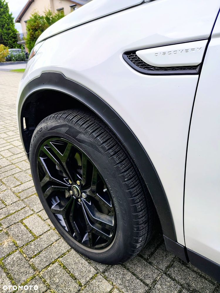 Land Rover Discovery Sport P250 Dynamic SE - 3