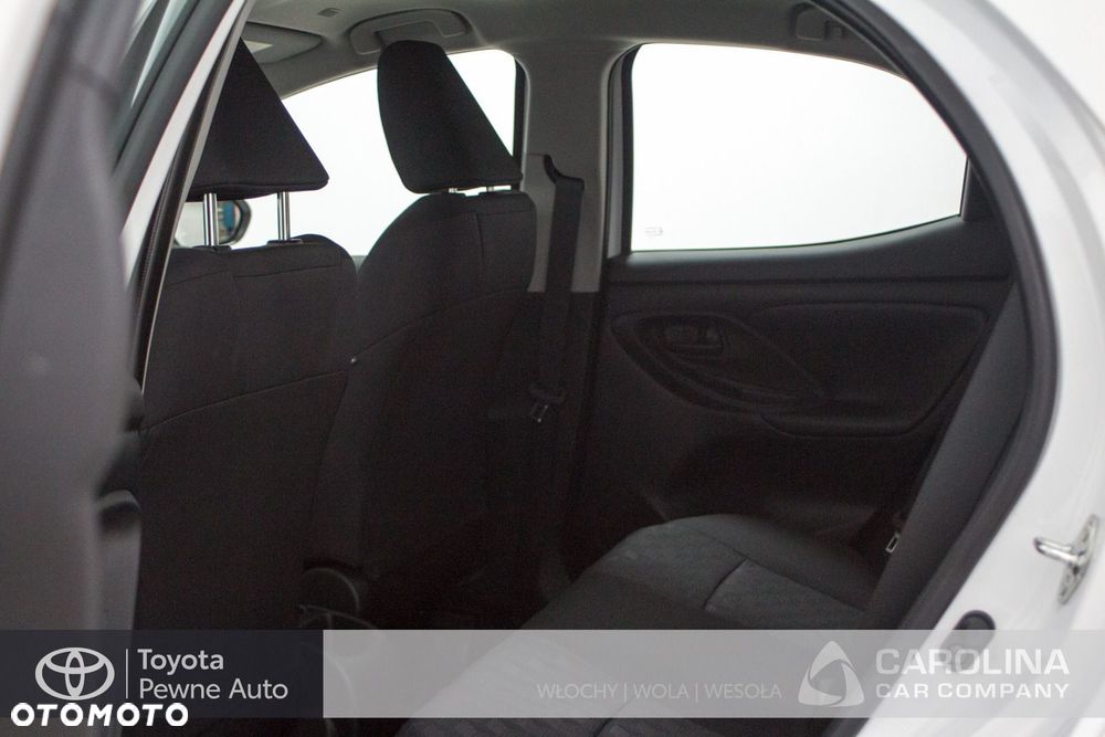 Toyota Yaris - 13
