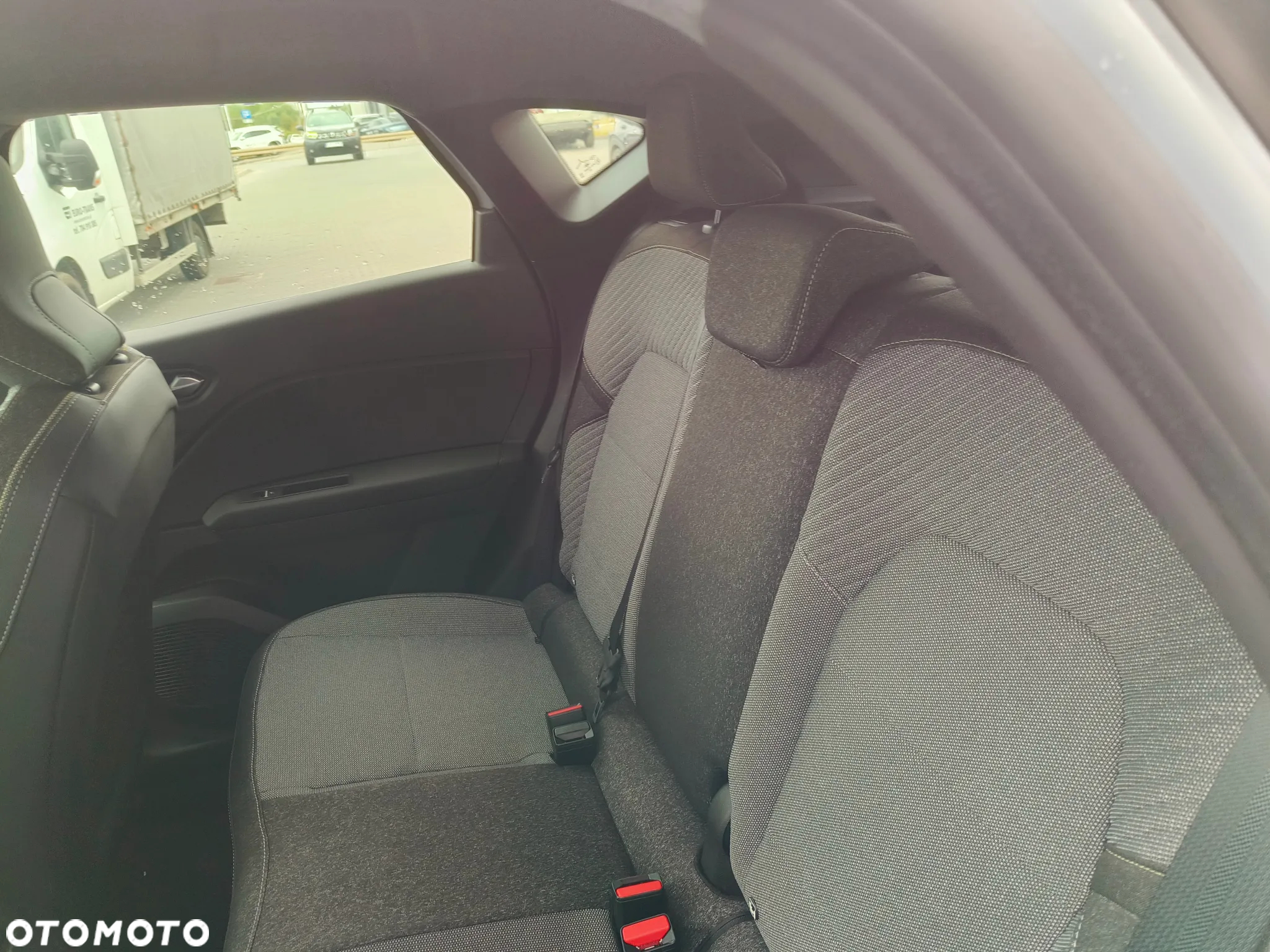 Renault Captur 1.0 TCe Techno - 7