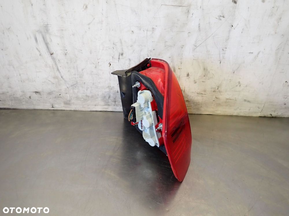 LAMPA LEWA TYLNA BMW E90 6937457 - 3