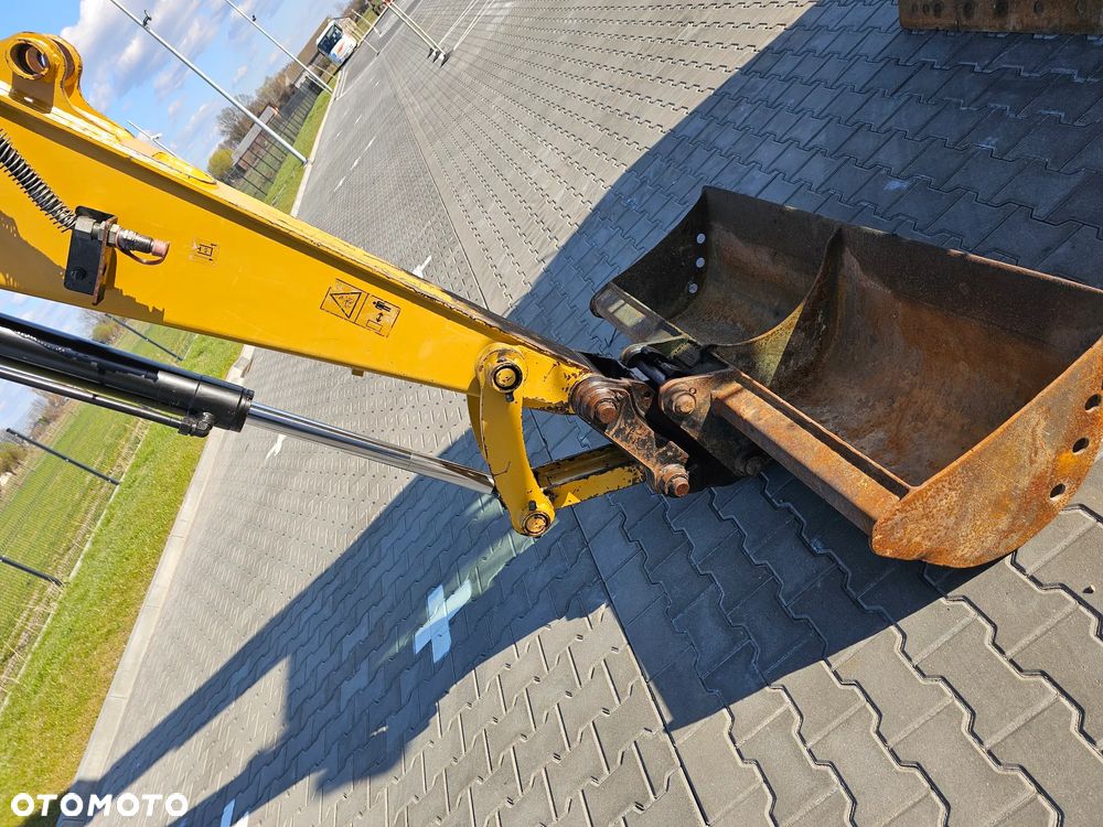 Caterpillar 308 - 12