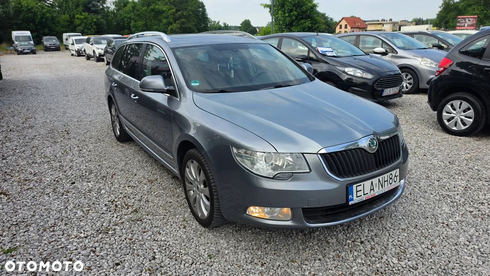 Skoda Superb 2.0 TDI DSG Elegance - 10