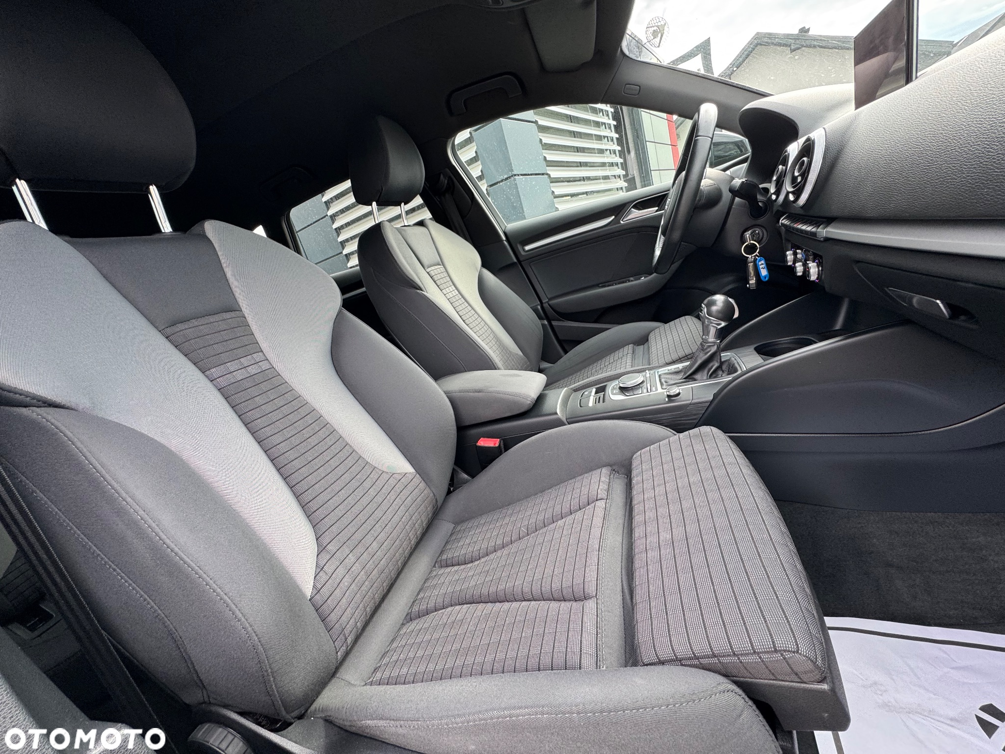 Audi A3 1.6 TDI Sportback S tronic - 21