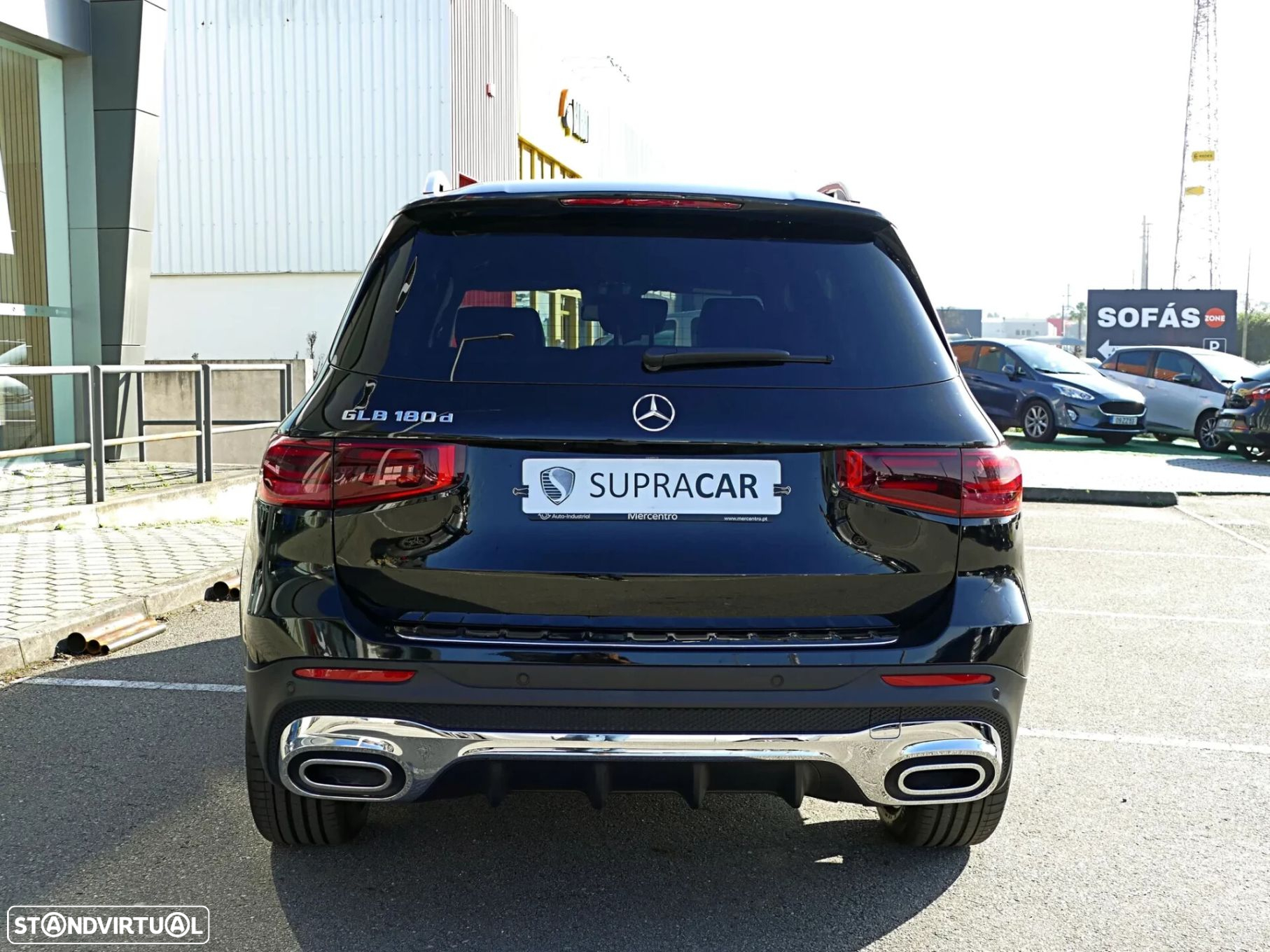 Mercedes-Benz GLB 180 d AMG Line - 10