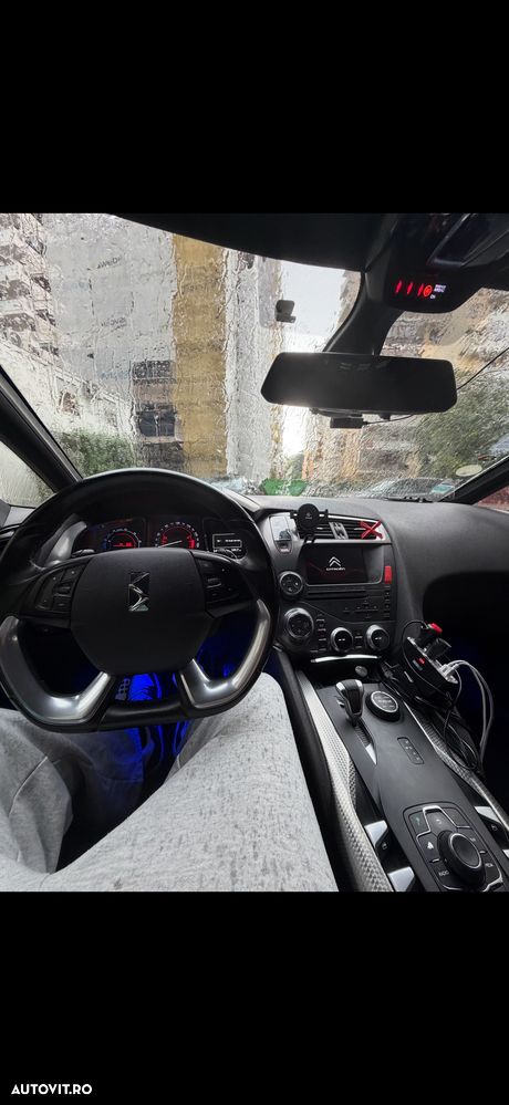 Citroën DS5 Hybrid4 EGS6 SportChic - 3