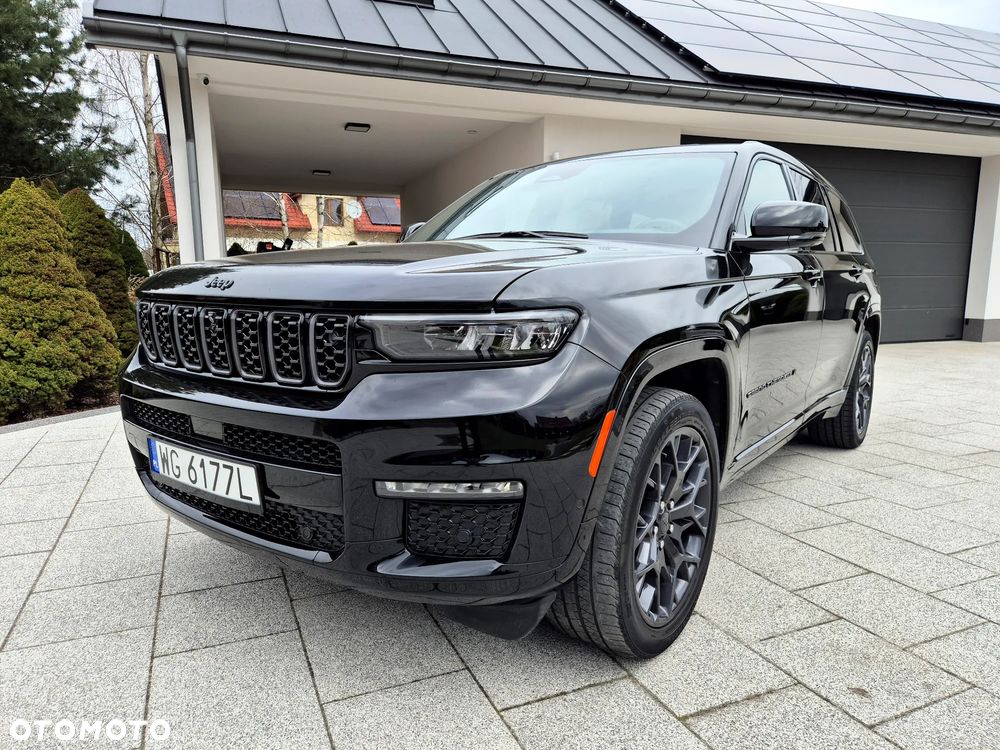 Jeep Grand Cherokee - 1