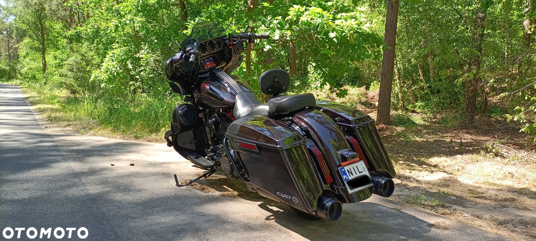 Harley-Davidson CVO Street Glide - 4