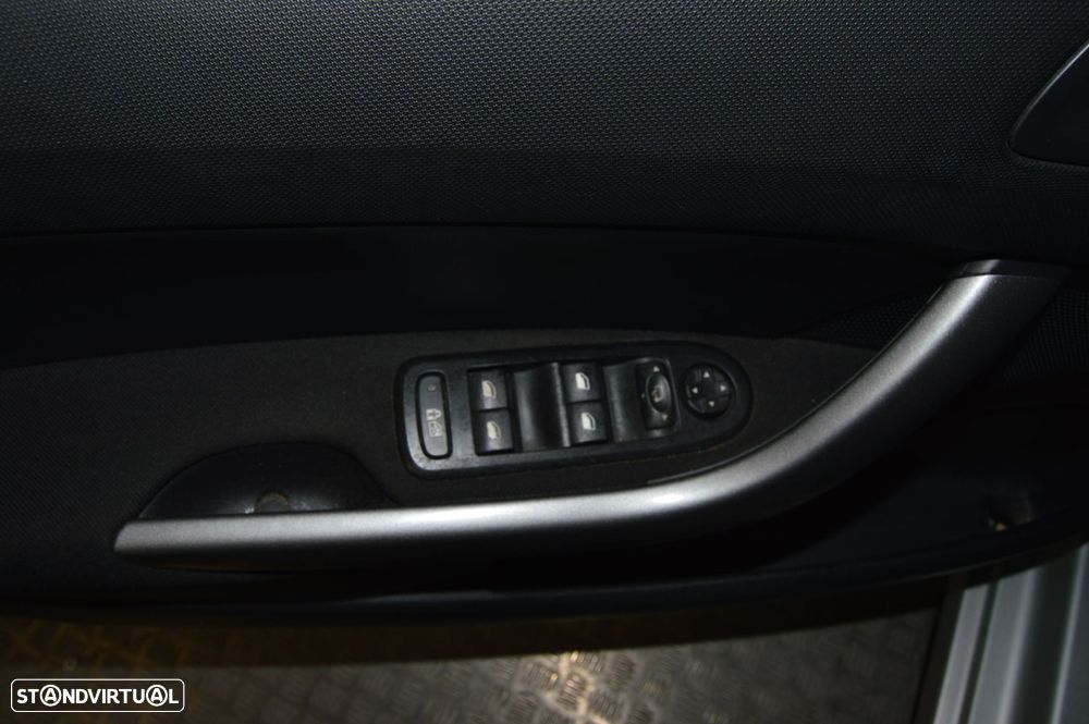 Peugeot 308 1.6 HDi Active - 23