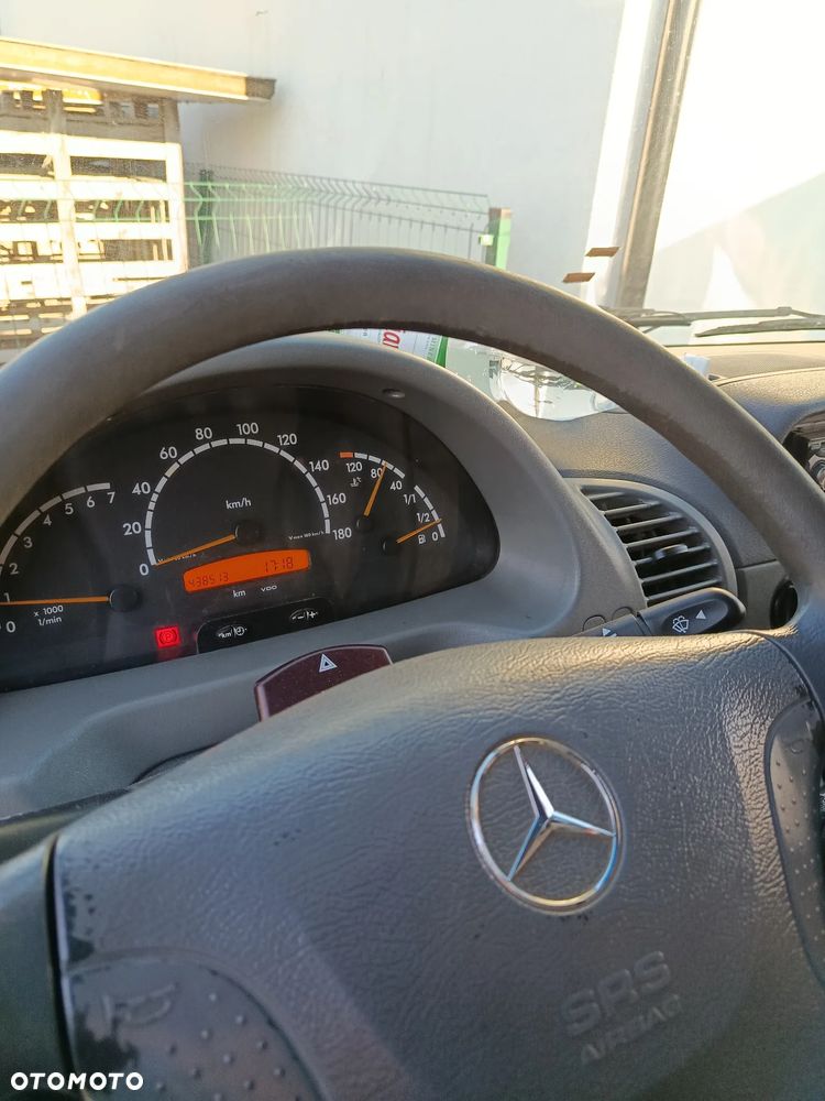 Mercedes-Benz Sprinter 211 CDI - 9