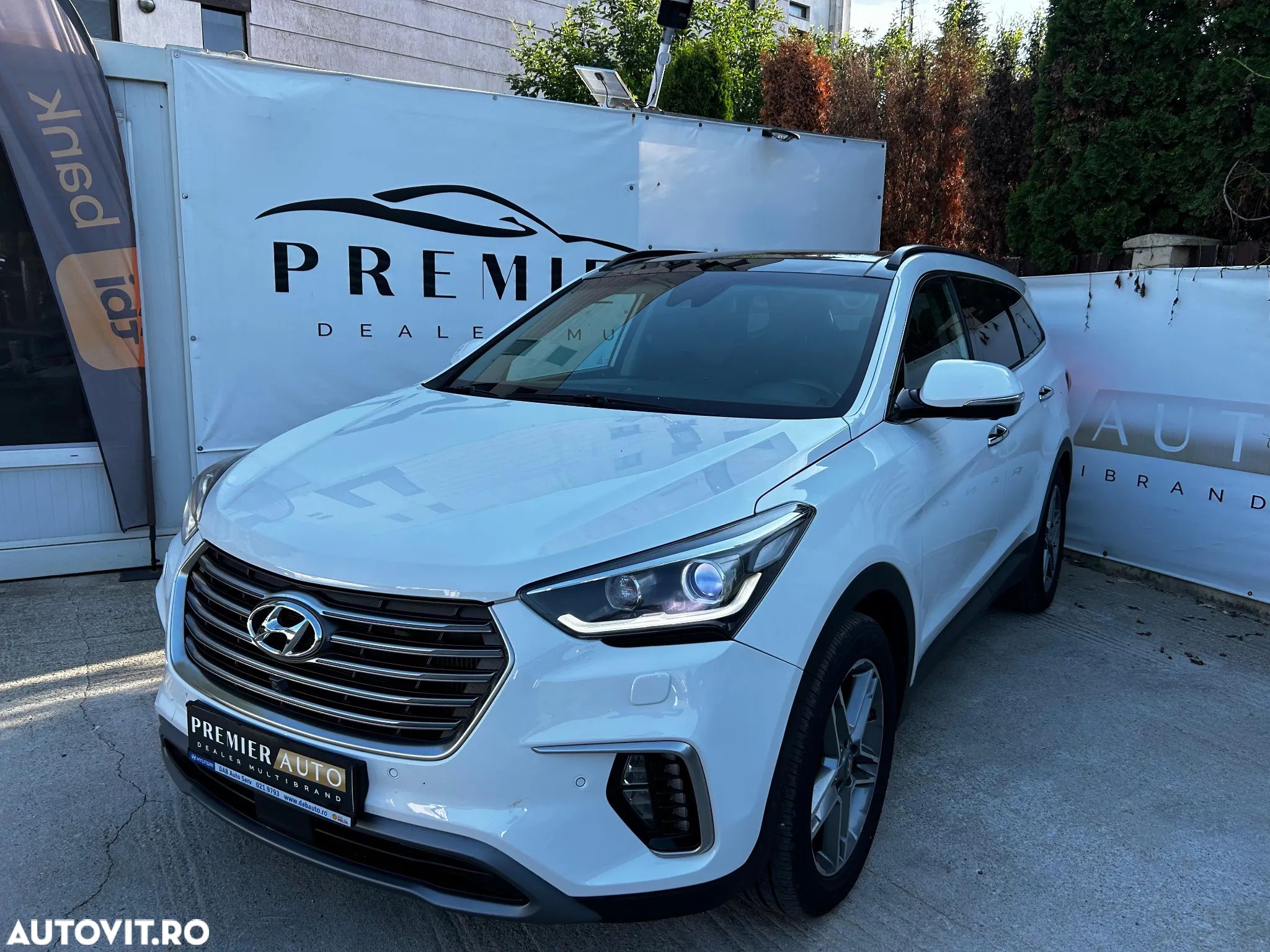 Hyundai Grand Santa Fe 2.2 CRDi ISG 4WD Aut. Luxury - 1