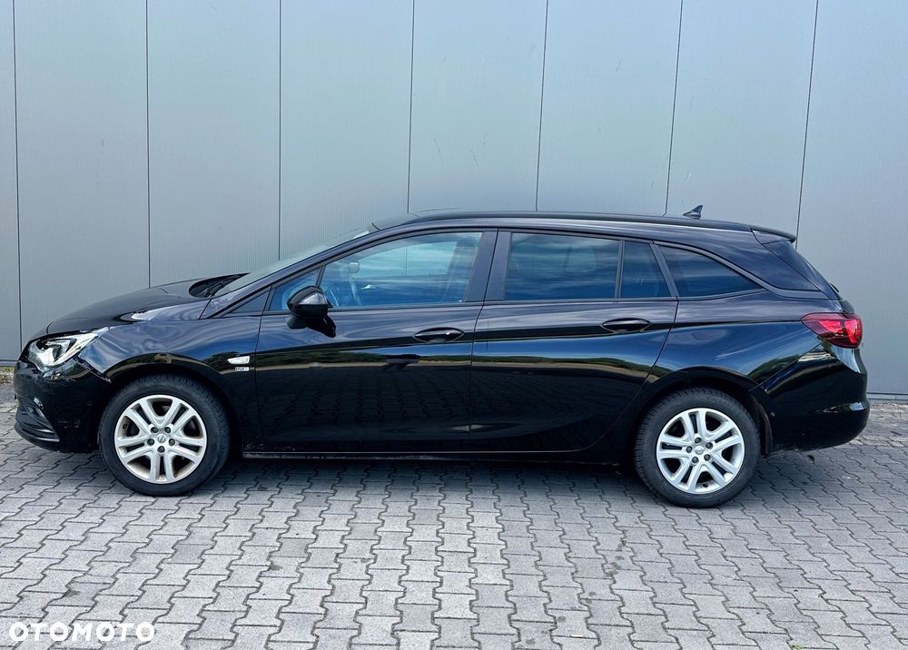 Opel Astra - 9