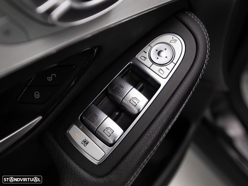 Mercedes-Benz GLC 300 de 4Matic - 16