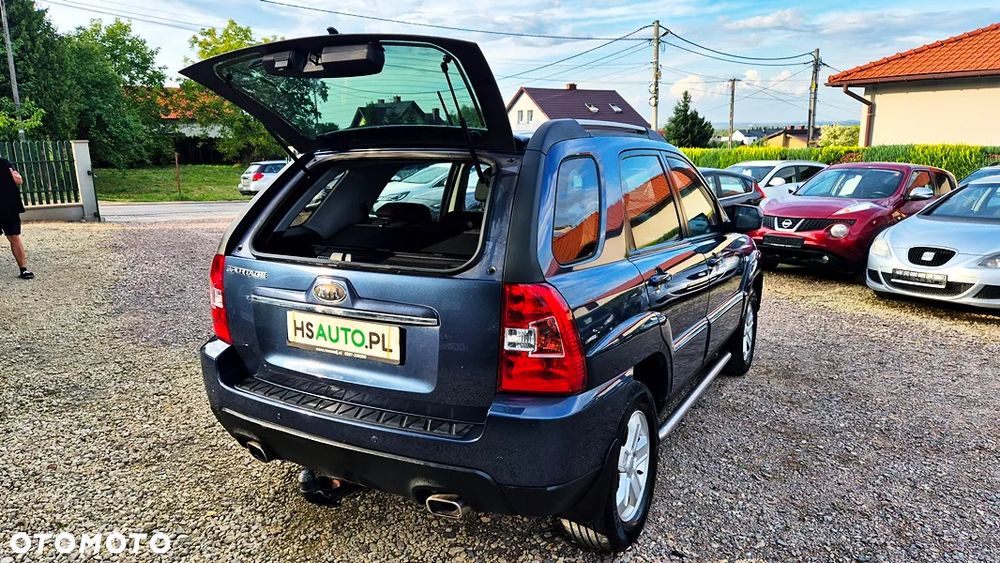 Kia Sportage 2.0 Freedom - 32