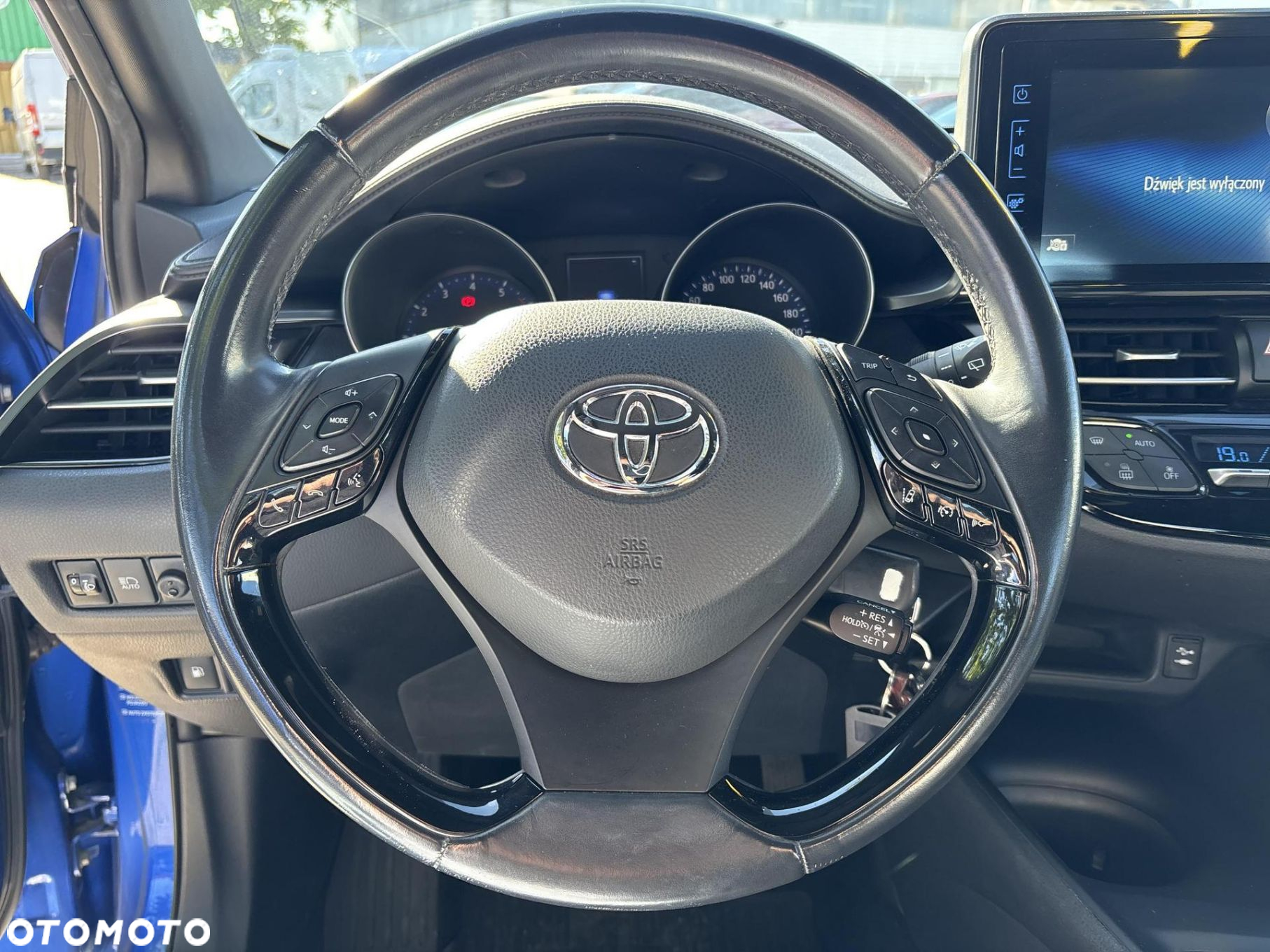 Toyota C-HR 1.2 T GPF Premium - 10