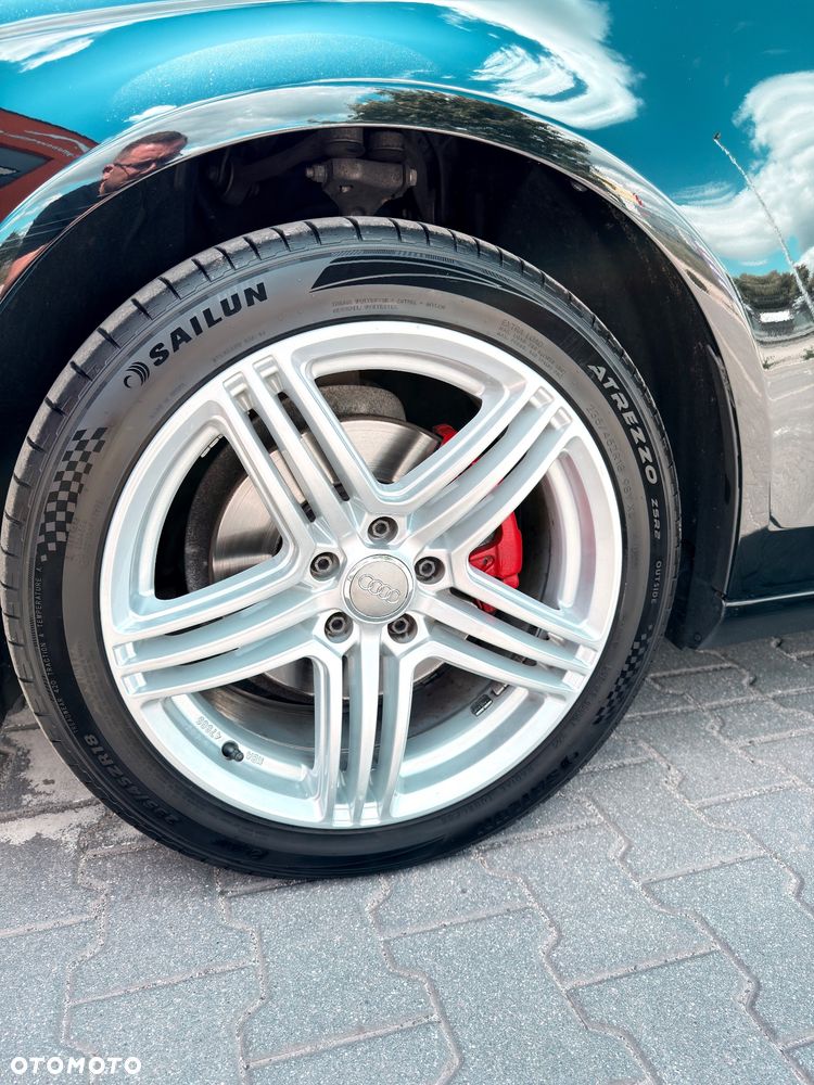 Audi A4 Avant 2.0 TDI - 17