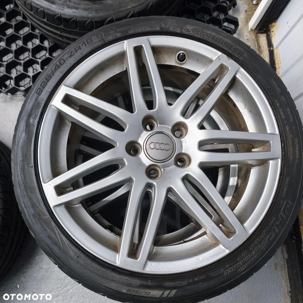 Felgi Audi A3 S-line 18" | 8P0601025BA | Do renowacji / Jedna krzywa - 7