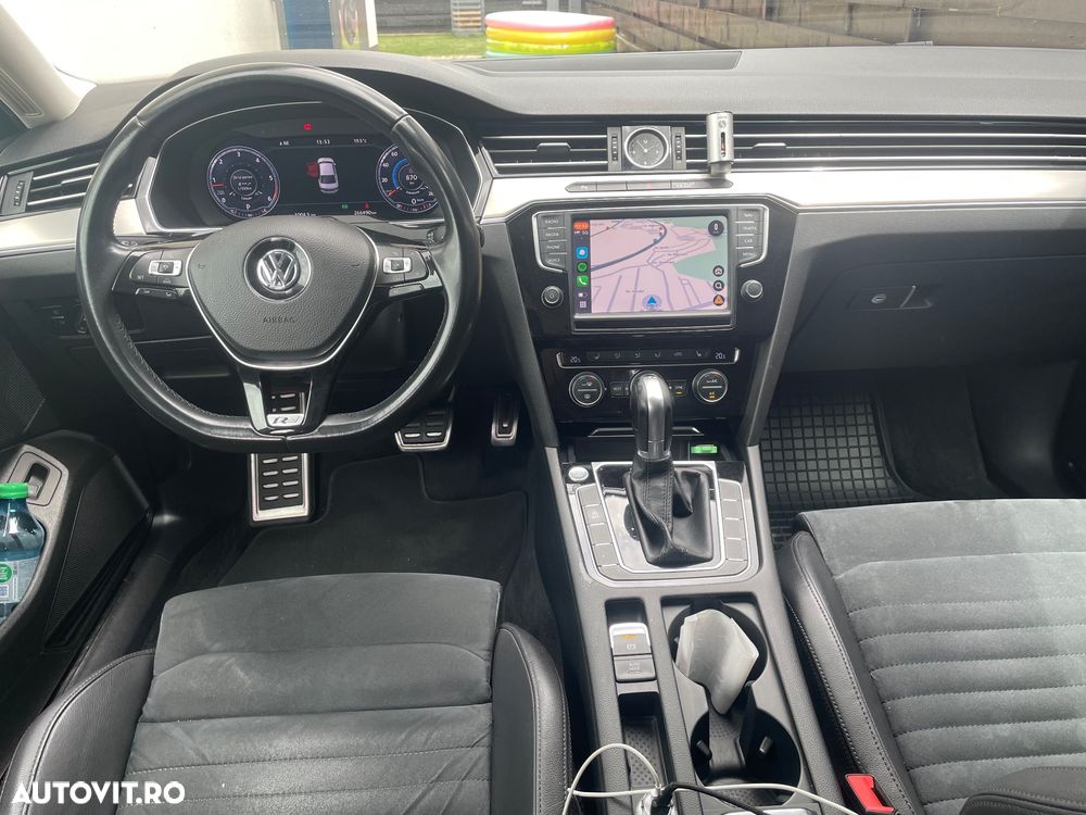 Volkswagen Passat - 10