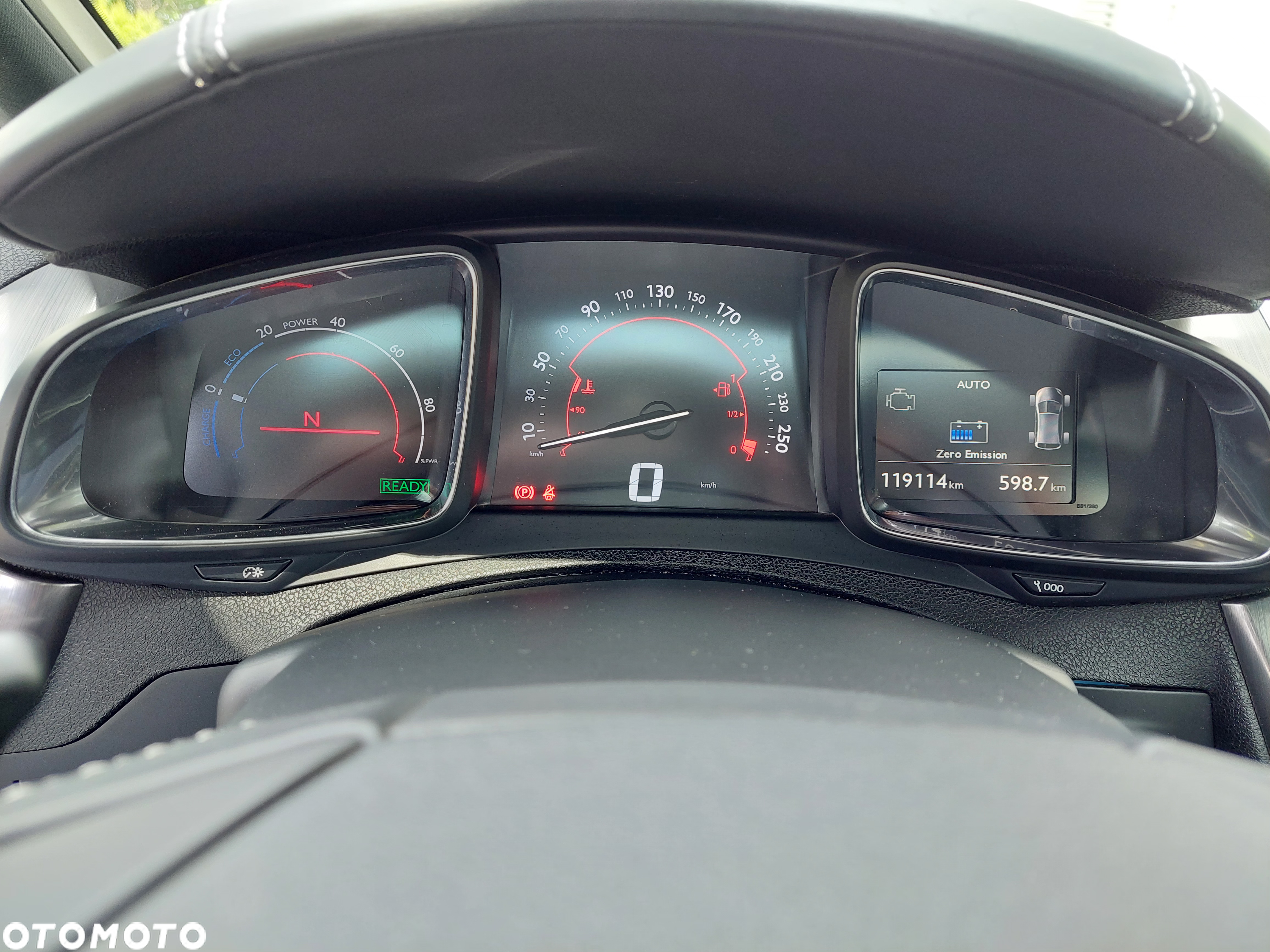Citroën DS5 Hybrid4 EGS6 SportChic - 29