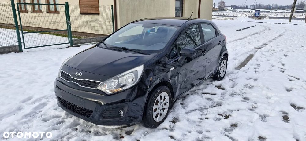 Kia Rio 1.2 Dream Team Edition - 6