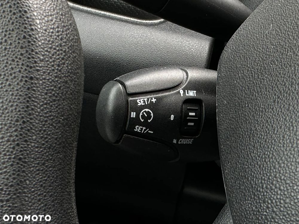 Citroën C3 Picasso 1.4i Exclusive - 11