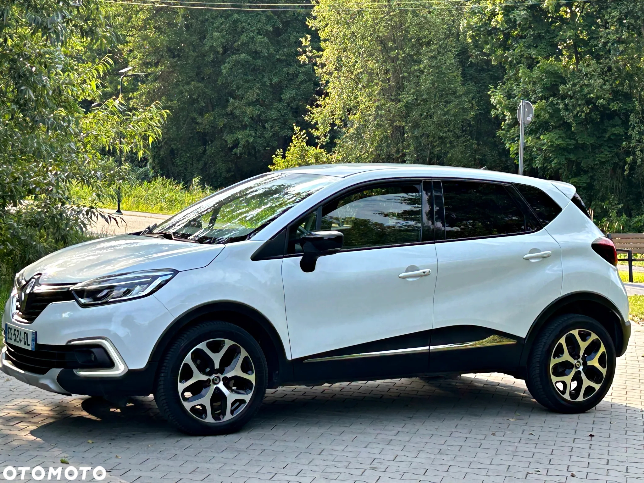 Renault Captur ENERGY TCe 120 Initiale Paris - 8