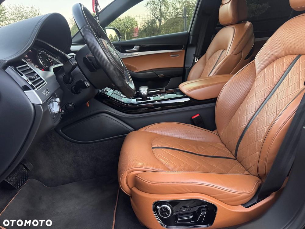 Audi A8 - 27