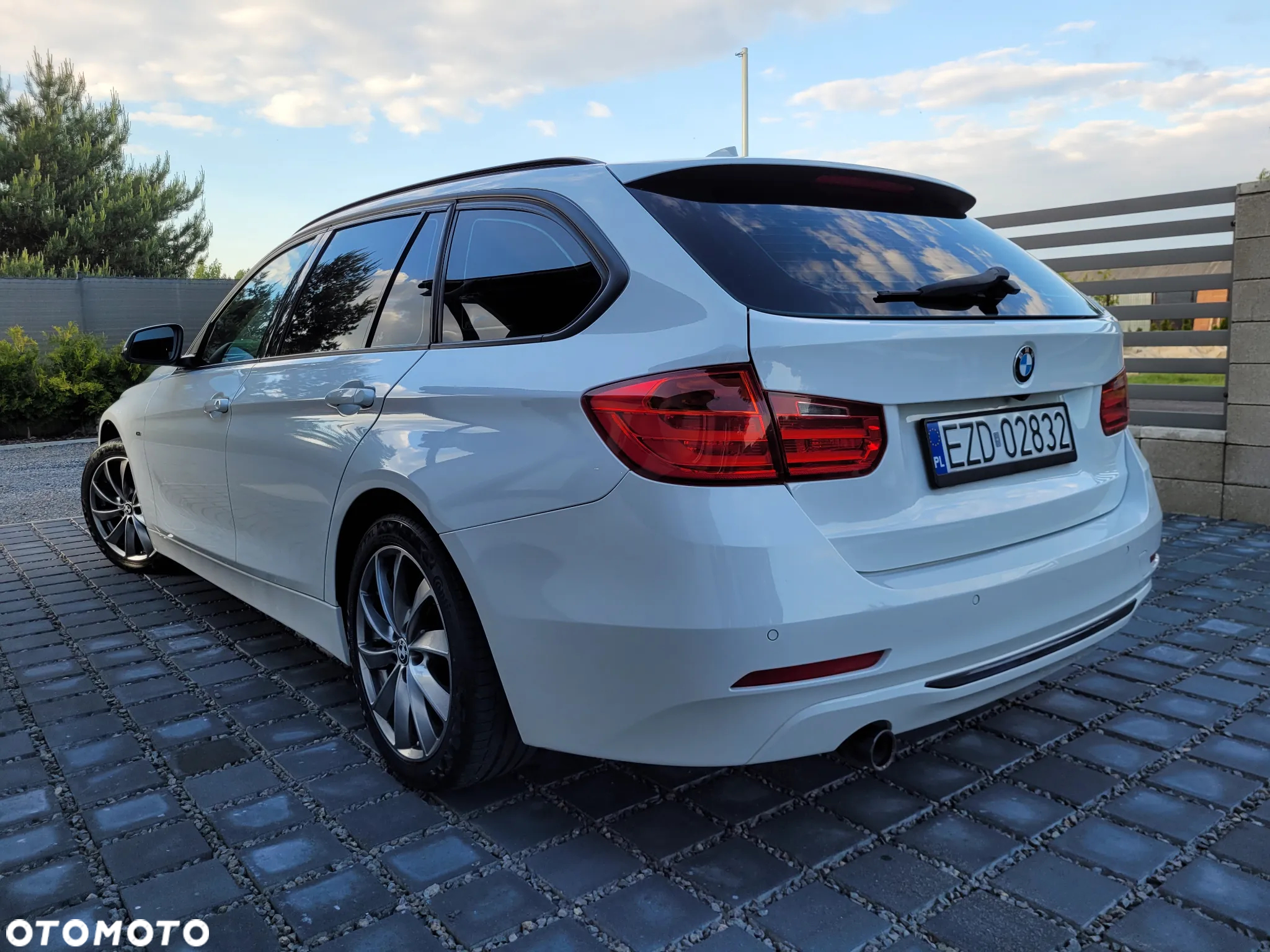 BMW Seria 3 320d Touring Sport-Aut Sport Line - 8