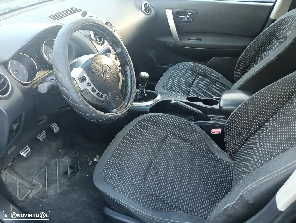 Nissan Qashqai +2 1.5 dCi Tekna Premium 17 - 21