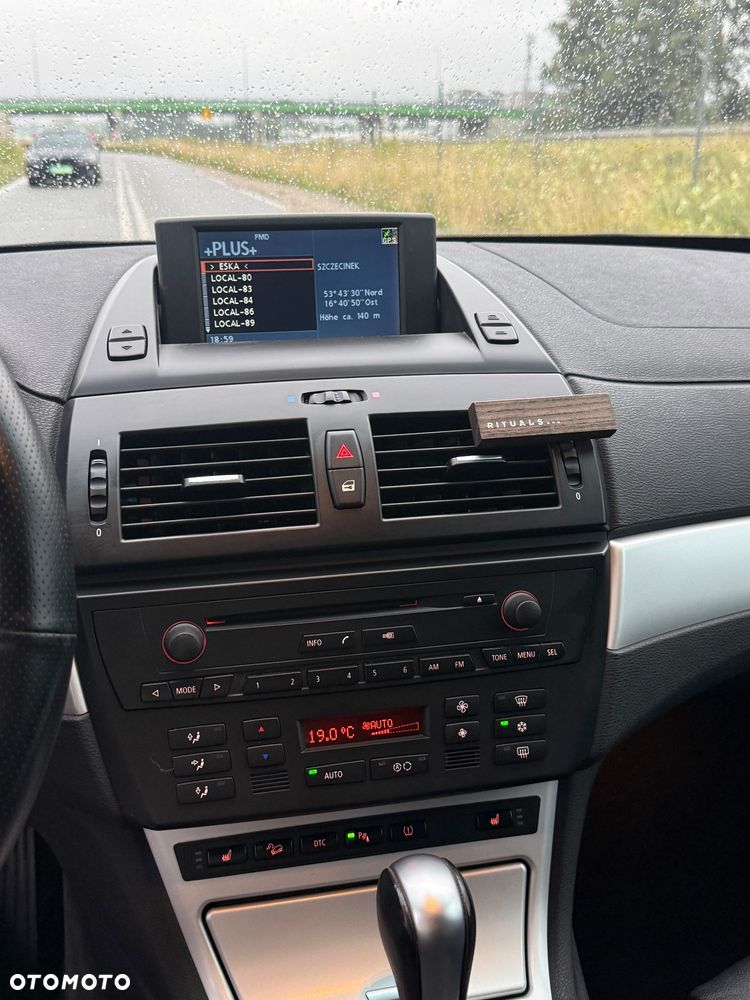 BMW X3 xDrive20d - 13