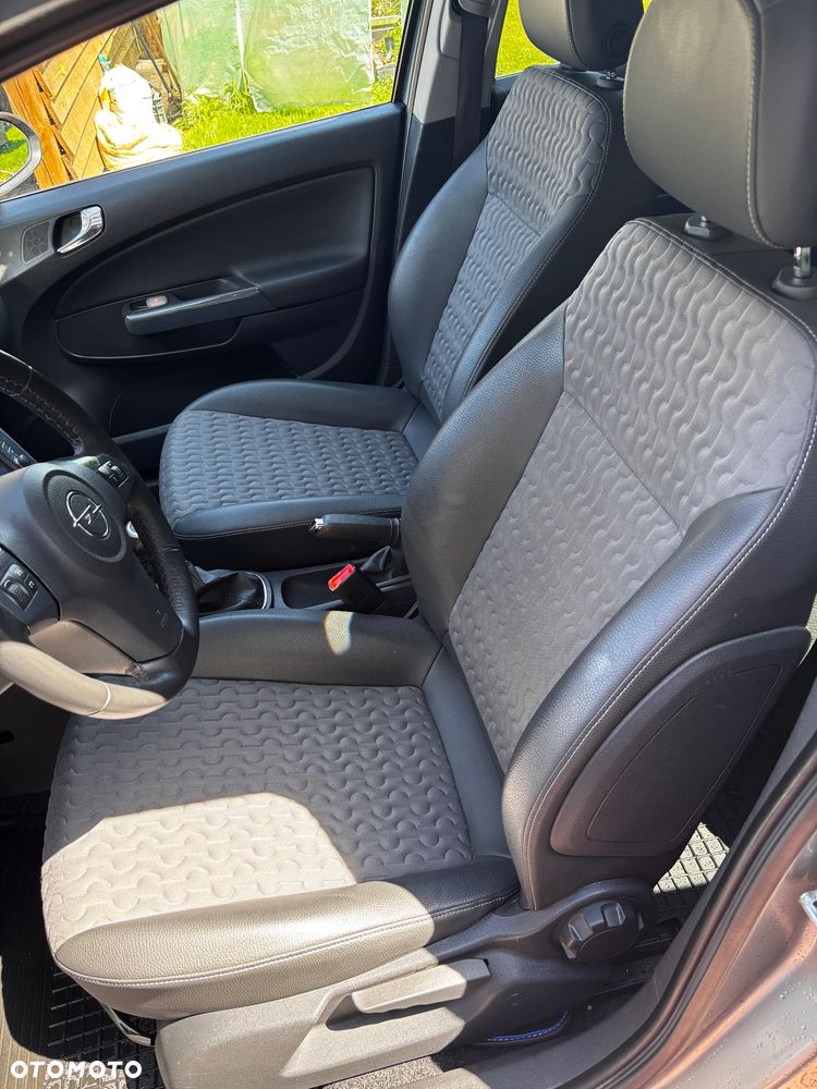 Opel Corsa 1.3 CDTI Essentia - 13