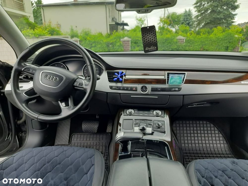 Audi A8 - 13