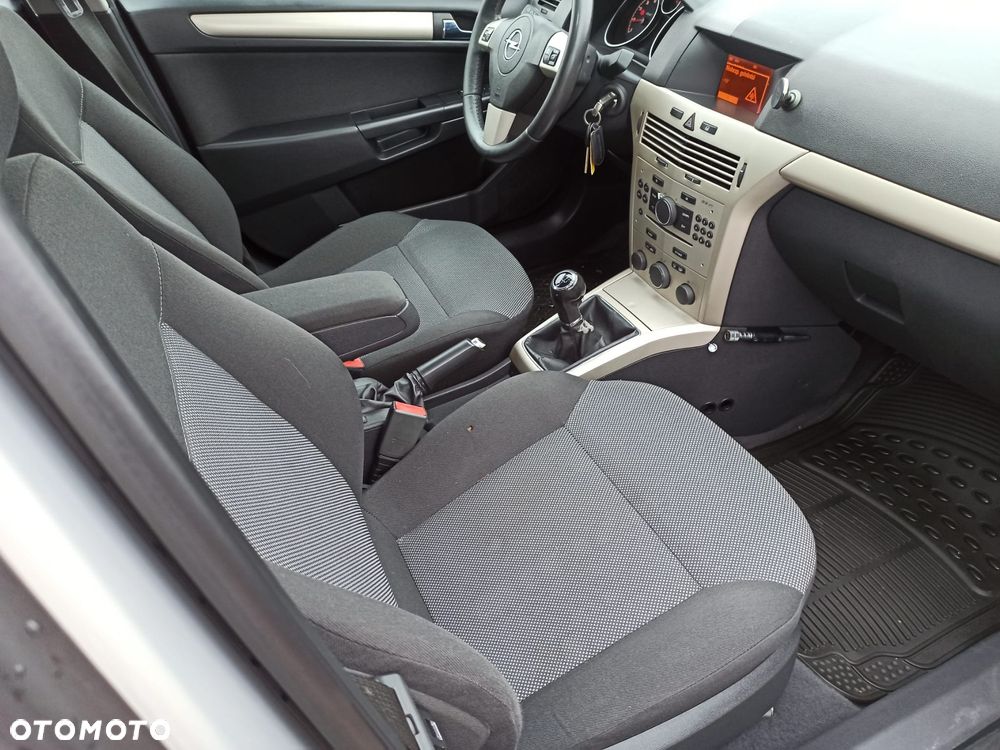 Opel Astra 1.6 Active - 10