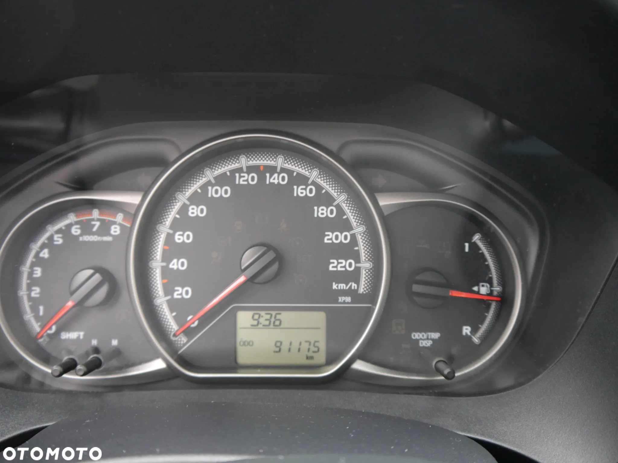 Toyota Yaris 1.33 Active - 13