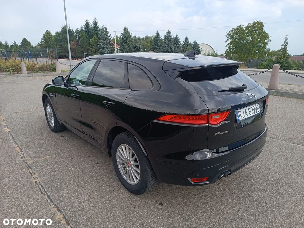 Jaguar F-Pace 2.0 i4D AWD Prestige - 12