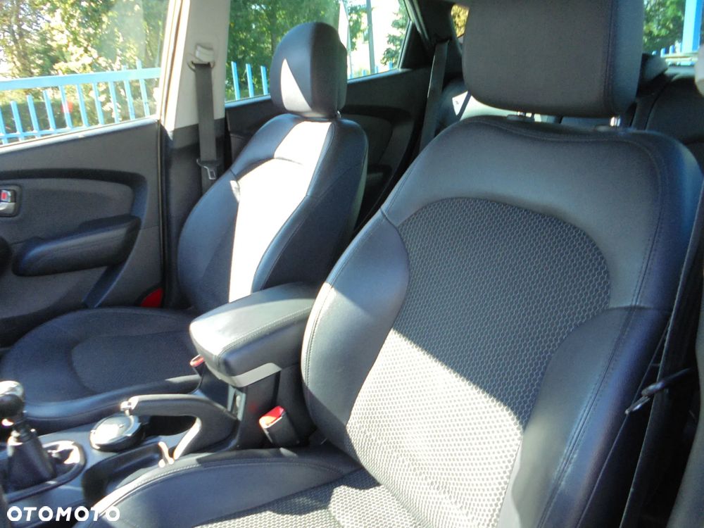 Hyundai ix35 2.0 CRDi Premium 2WD - 6
