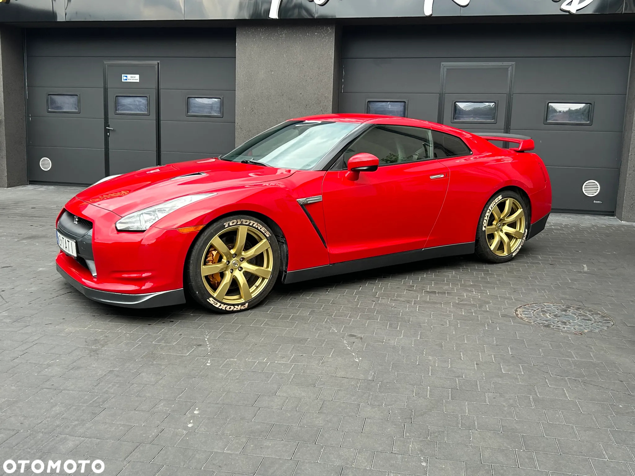 Nissan GT-R Black Edition - 10