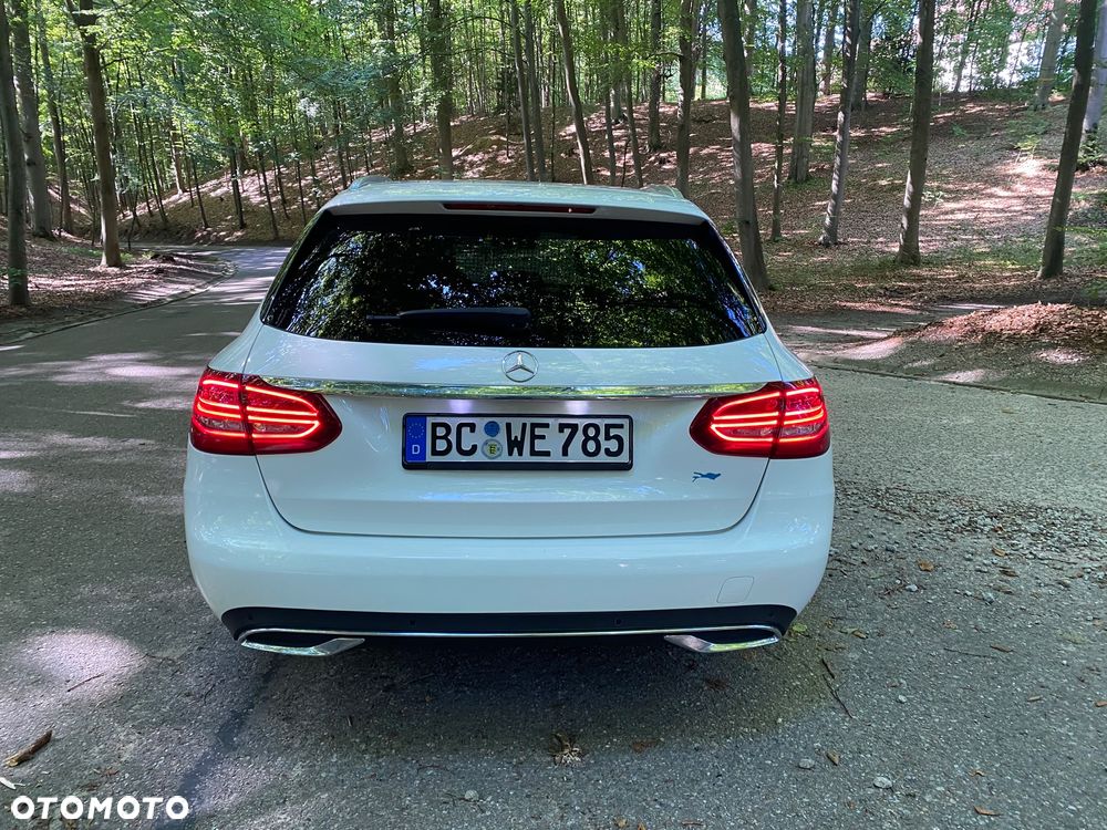Mercedes-Benz Klasa C 220 d 9G-TRONIC Avantgarde - 2