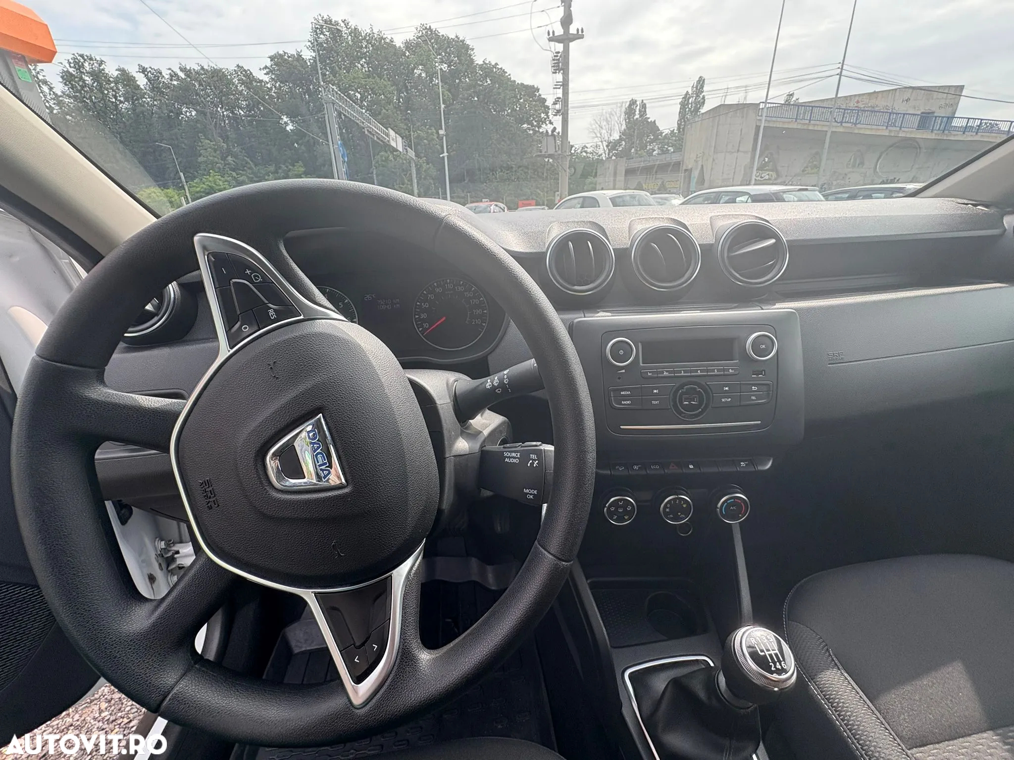 Dacia Duster 1.5 Blue dCi 4WD Comfort - 11