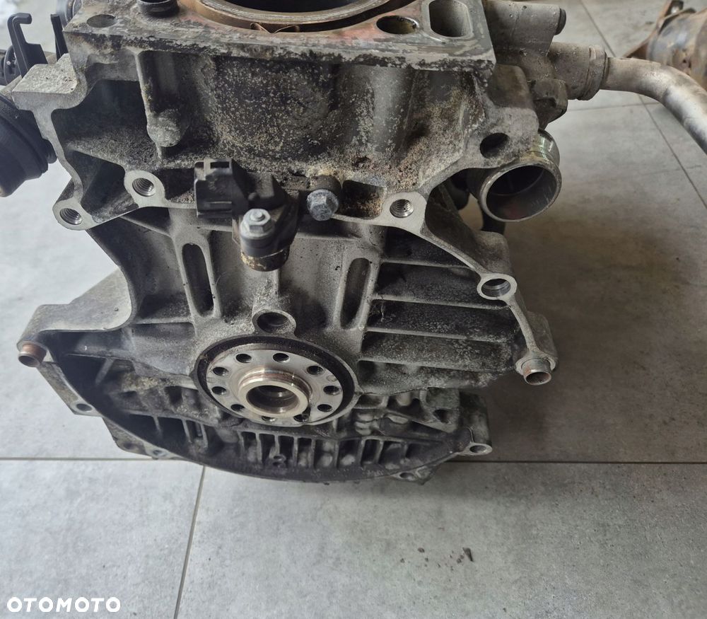 blok silnika kompletny volvo xc60 2.4 d5 d5244t - 3