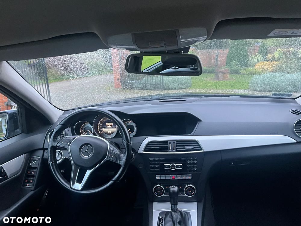 Mercedes-Benz Klasa C 220 CDI 7G-TRONIC Avantgarde Edition - 14