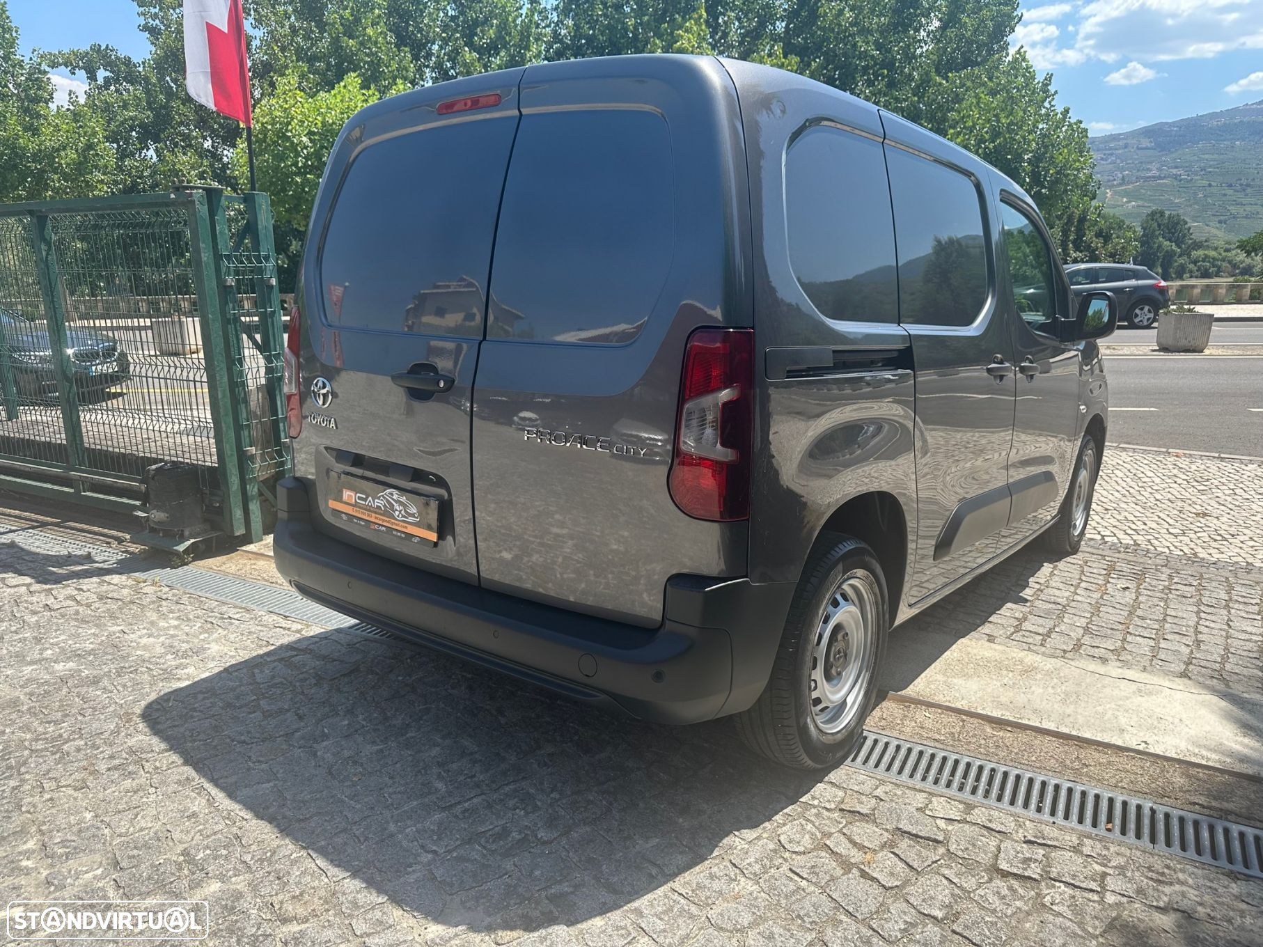 Toyota Proace City 1.5D L1 Comfort PTB - 6