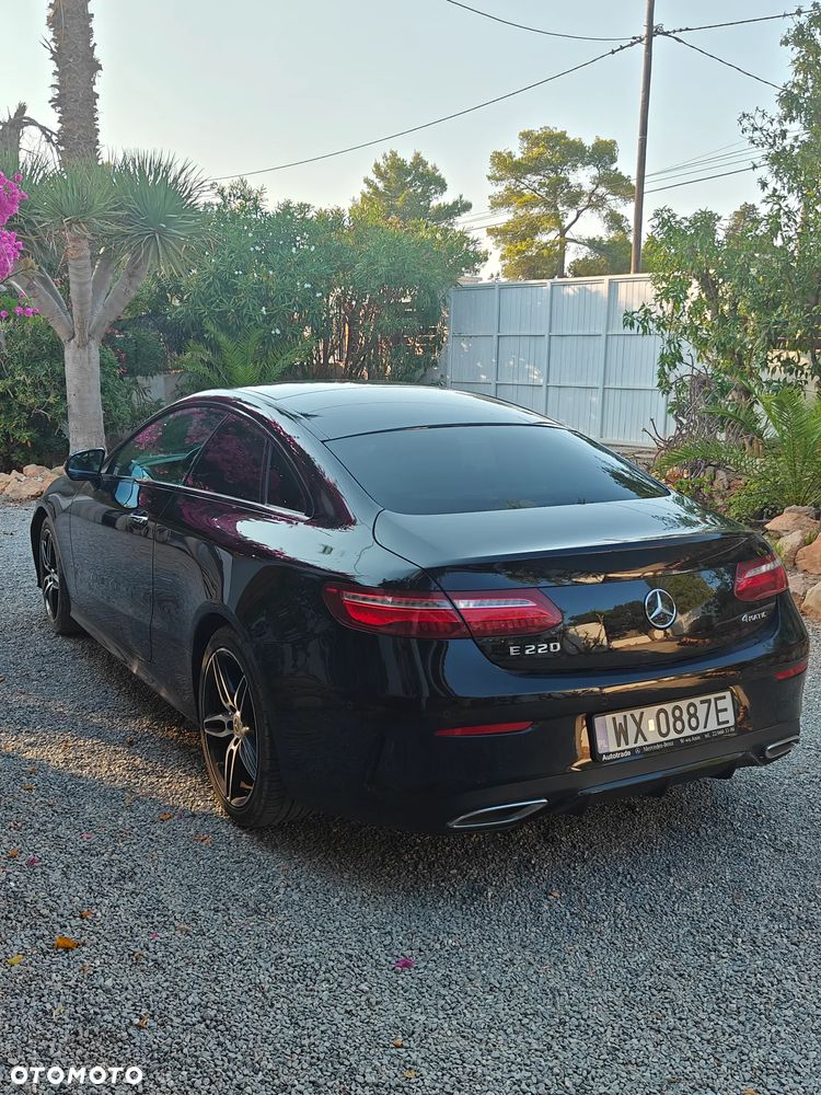 Mercedes-Benz Klasa E 220 d 4-Matic 9G-TRONIC - 6