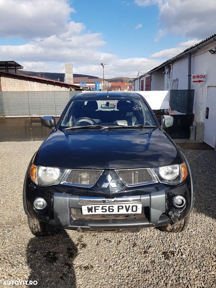 Bara fata Mitsubishi L200 2006 - 2010 NEGRU (654) model fara spalatoare far CU DEFECTE - 9