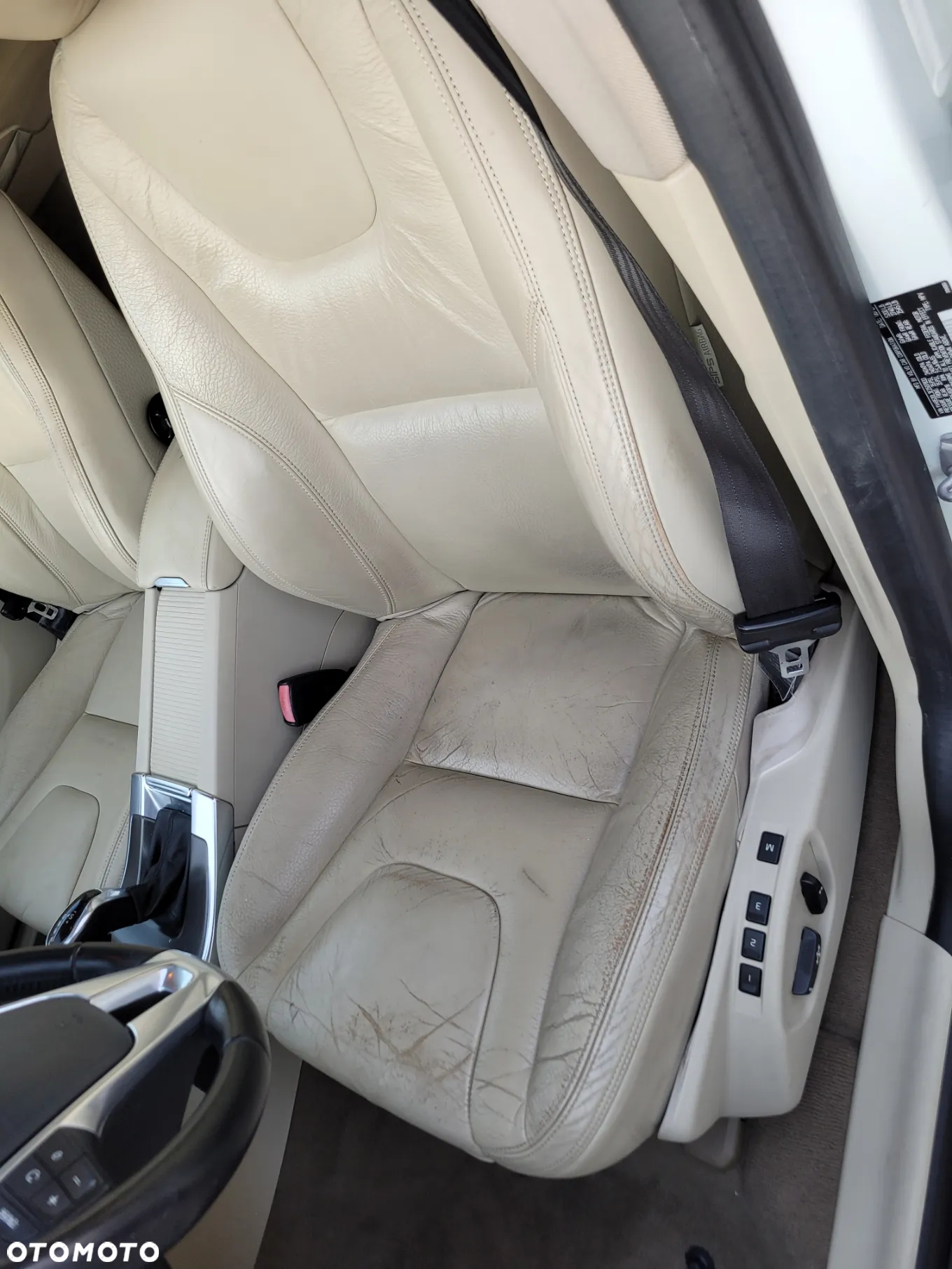 Volvo XC 60 - 22