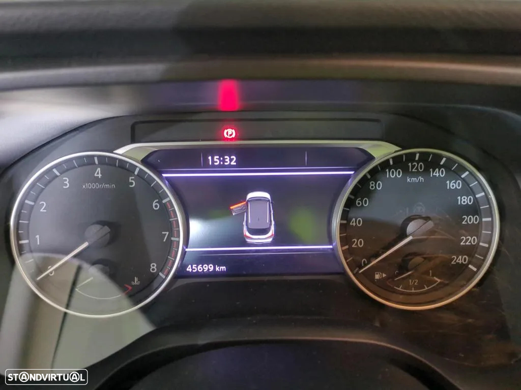 Nissan Qashqai 1.3 DIG-T Acenta - 8