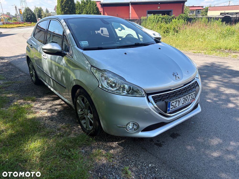Peugeot 208 1.2 VTi Allure - 7